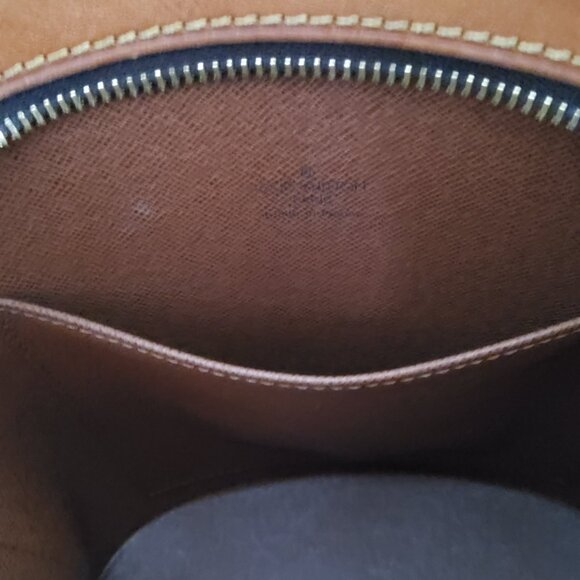 Louis Vuitton Drouot Crossbody Handbag - Picture 6 of 16